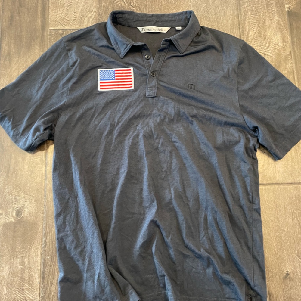 Travis Mathew polo size large